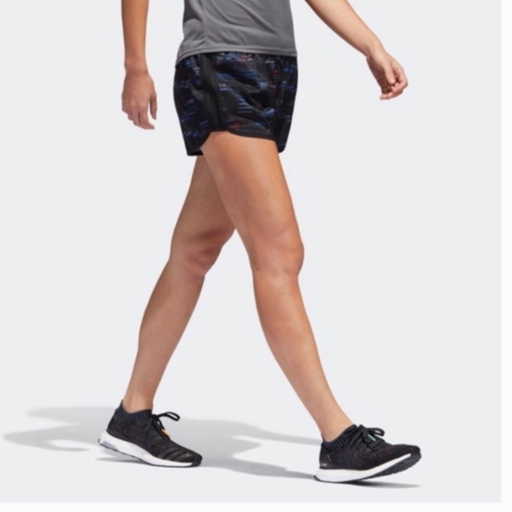 Adidas M10 Graphic Running Shorts size small 3" CE5414